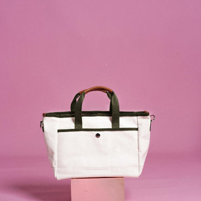 THE HAMPTONS by GOODMOMENTS x CATHY SHARON