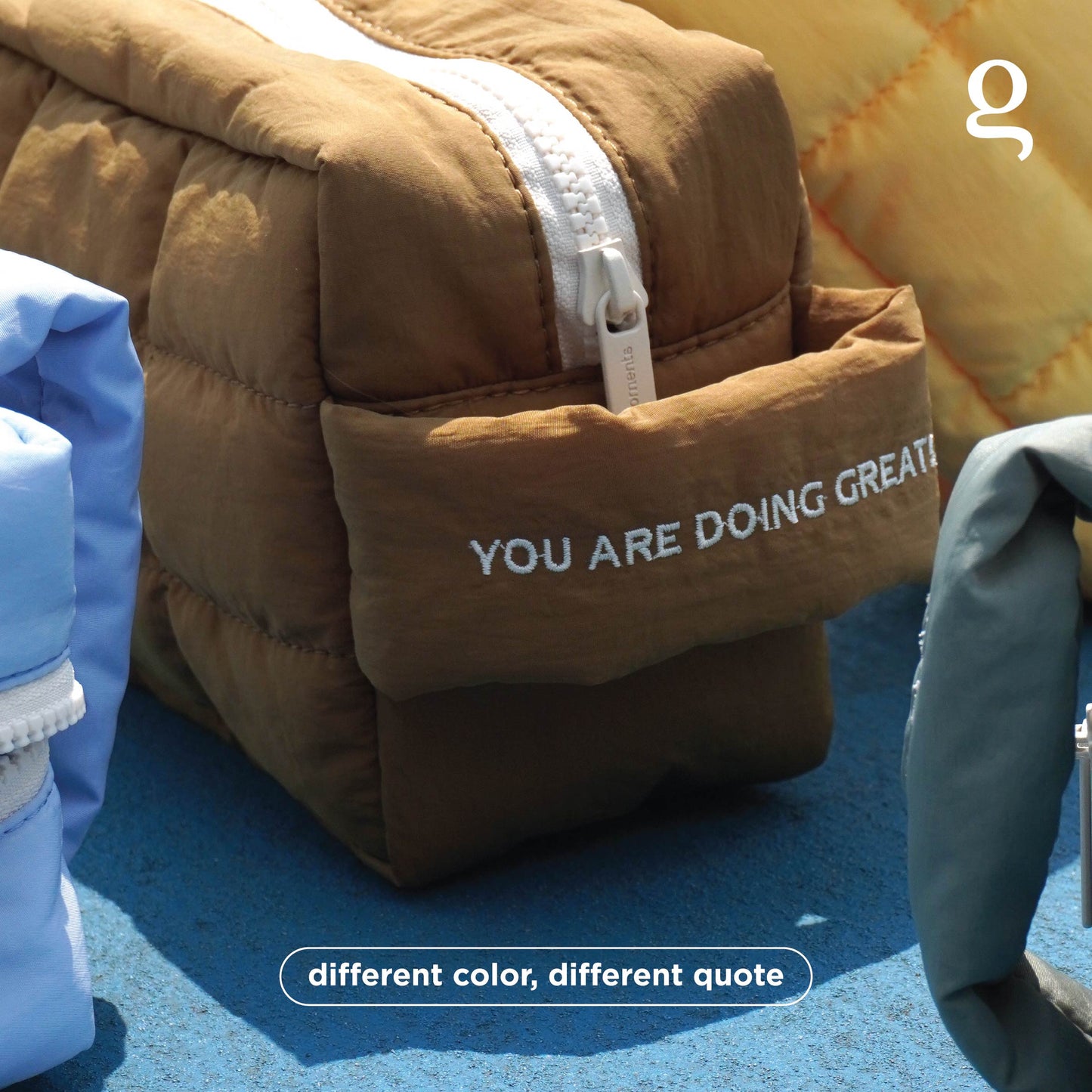 BOXY CLOUD POUCH - Nylon Travel Organizer Pouch