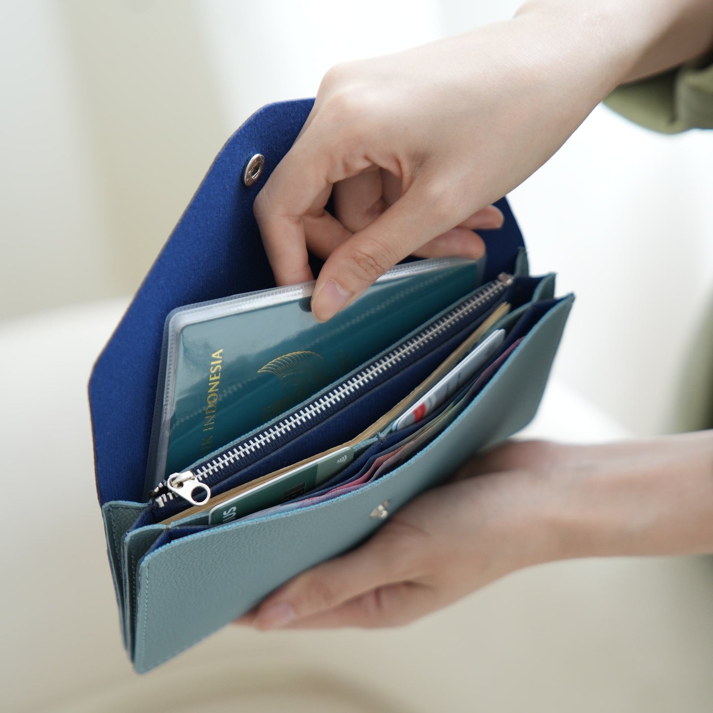 BILLIE WALLET TWO TONE - Two Tone Synthetic Leather Daily Wallet