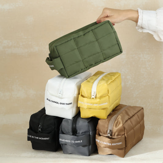 BOXY POUCH - Organizer/Travel Pouch
