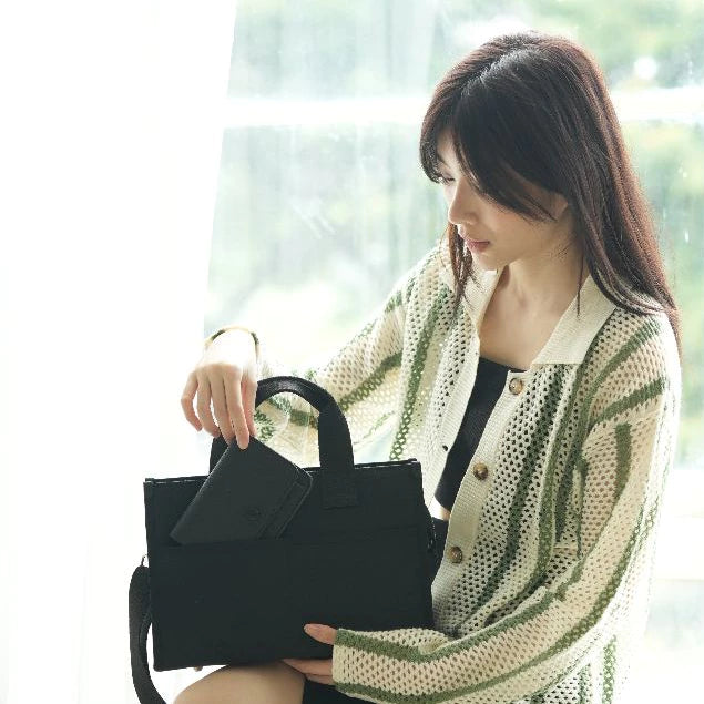 Nara Bag Black - Women's Shoulder Bag
