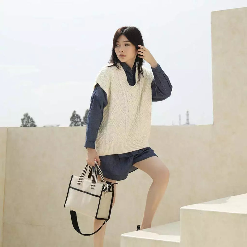 Nara Bag Ivory - Women's Shoulder Bags